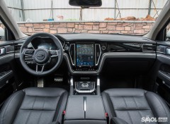 众泰T800 2018款 2.0T 自动旗舰智联型 7座